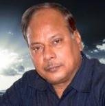 डॉ. लारी आजाद